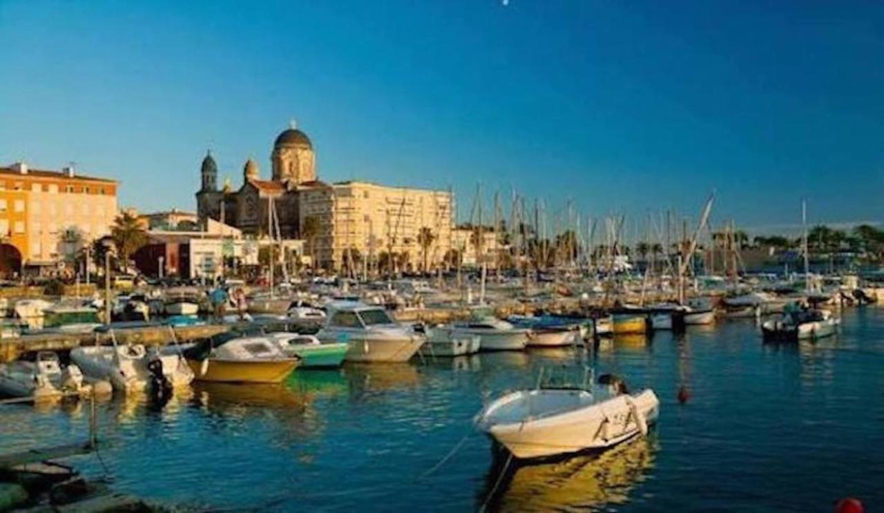 Charmant Appartement Cosy Saint-Raphaël エクステリア 写真